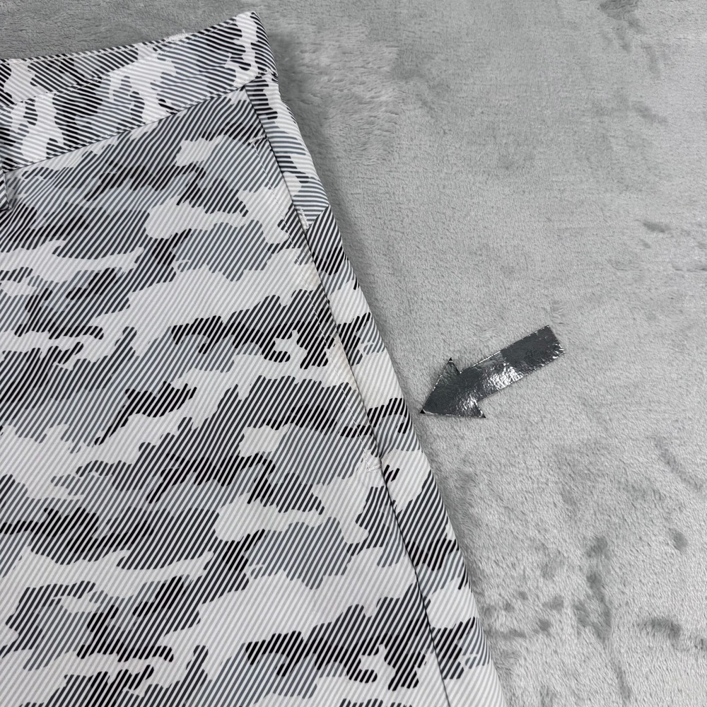 Robert Graham Shorts Mens 38 Gray Biscay Camo Flat Front Regular Fit Chino - Picture 5 of 16